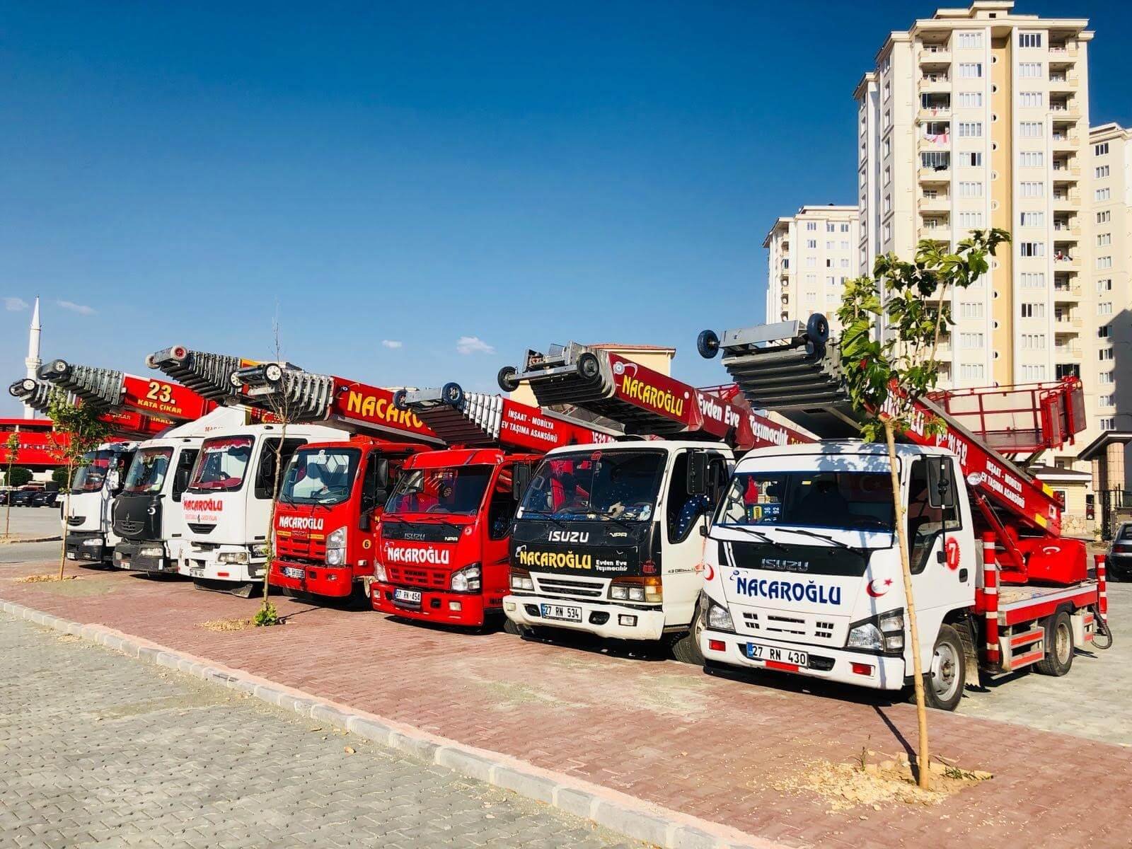 Nacaroğlu asansörlü evden eve taşımacılık araç filosu Gaziantep